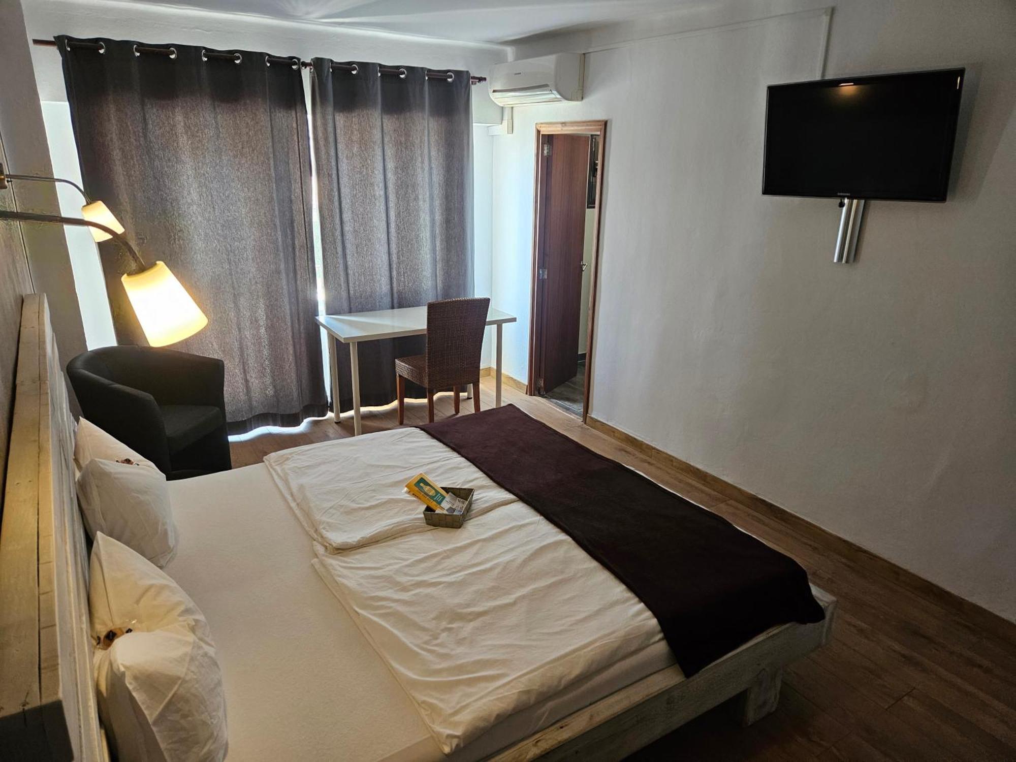 Seven Hostal Cala Millor  Dış mekan fotoğraf